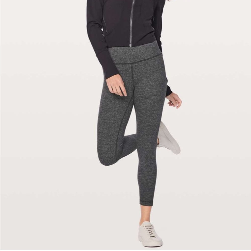 Lululemon Wunder Under Hi-Rise 7/8 Tight *25" size 6!